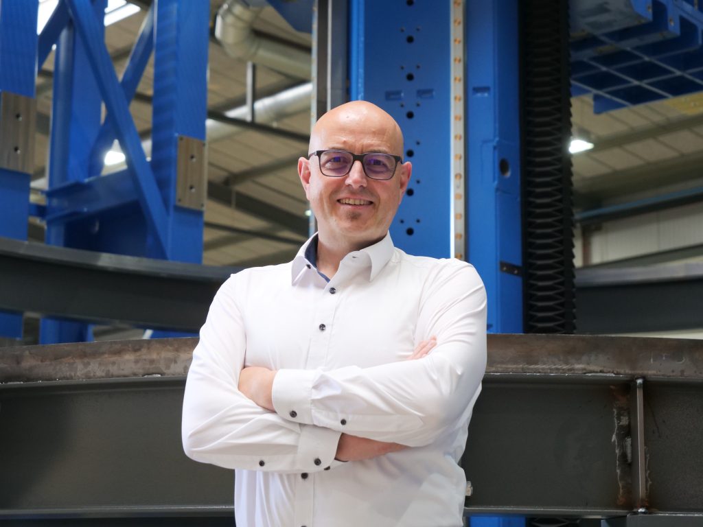 Markus Havrda von der Schweizer Wysshus Engineering ist seit gut 20 Jahren im Bereich mobile CNC-Bearbeitung tätig. Nicht ohne Stolz kann er sagen, in neue Dimensionen bei der mobilen Bearbeitung von Kraftwerksteilen vorgestoßen zu sein. 