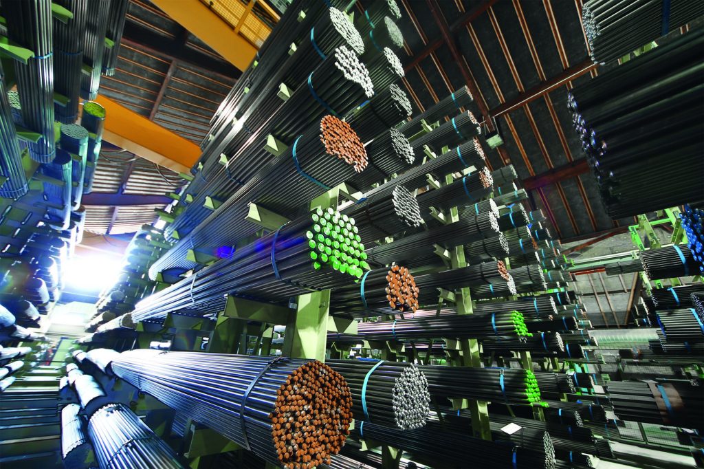 Schmolz+Bickenbach ist ein börsennotierter Stahlkonzern mit Sitz in Luzern (CH). Die Unternehmensgruppe beschäftigt mehr als 10.000 Mitarbeiter. Die Steeltec Gruppe vereint die Produkt- und Leistungsexpertise der Blankstahlbetriebe innerhalb des Konzerns.